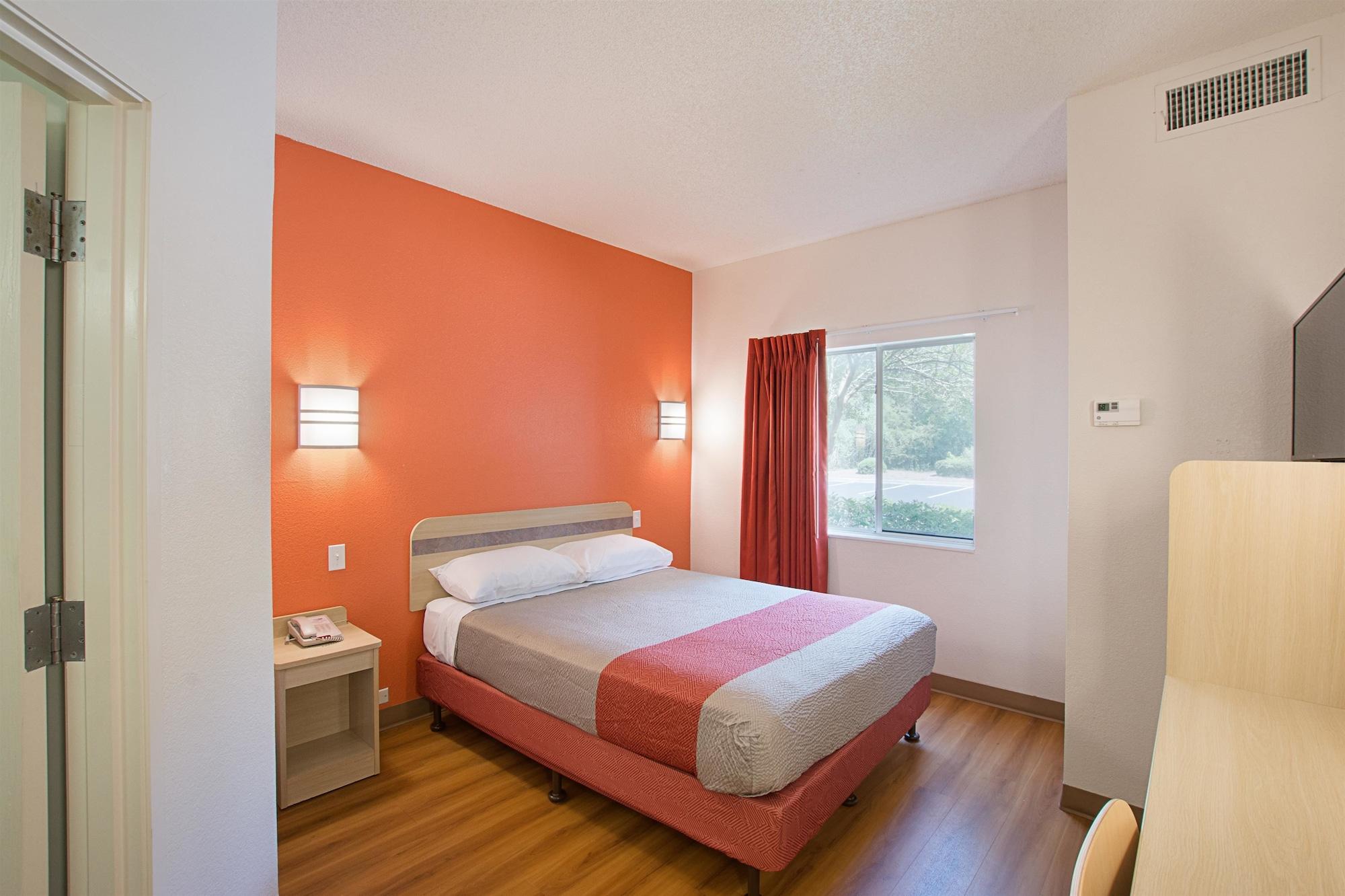 Motel 6-Columbia, Sc - Fort Jackson Area Экстерьер фото