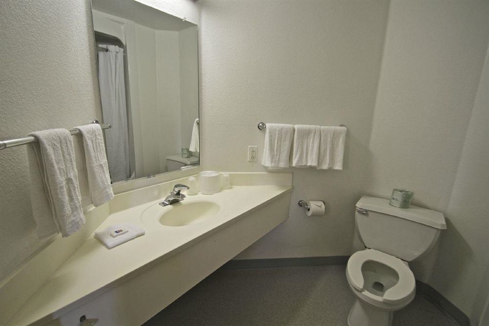 Motel 6-Columbia, Sc - Fort Jackson Area Экстерьер фото