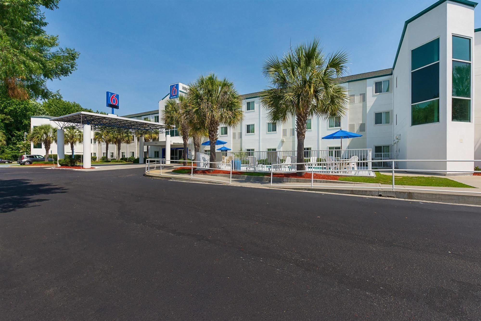 Motel 6-Columbia, Sc - Fort Jackson Area Экстерьер фото