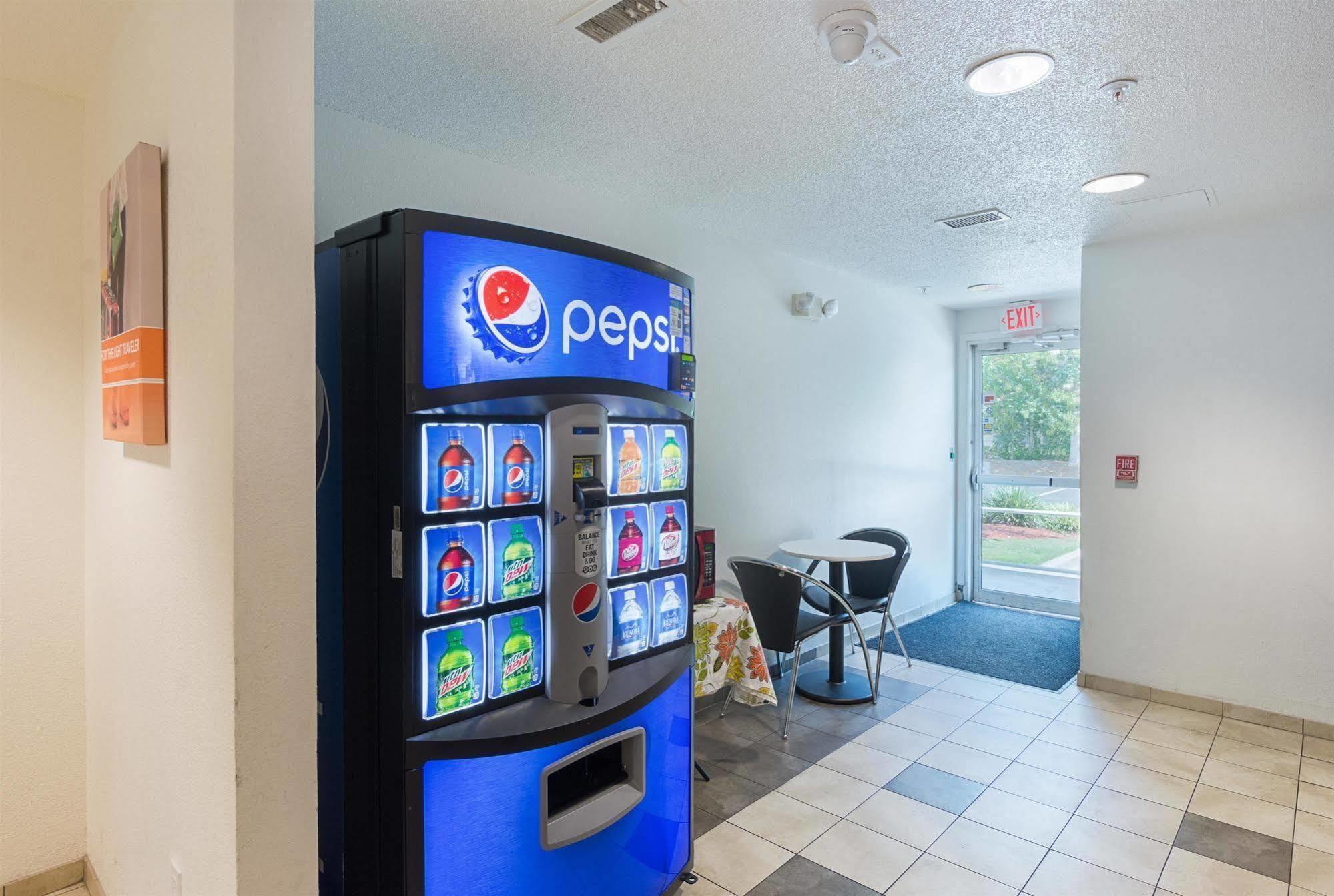 Motel 6-Columbia, Sc - Fort Jackson Area Экстерьер фото